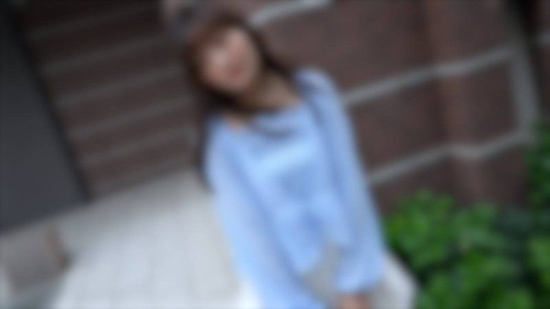 【18歲・露臉・無碼】讓50多歲的巨根大叔以出獄慶祝為由,招待了想當長笛演奏家的音樂學校18歲小奈子。