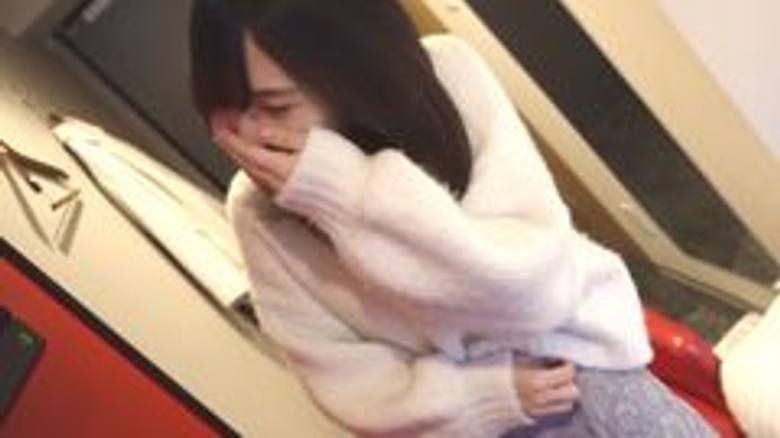 【無修正】【露臉】像波瑠的沉穩漂亮苗條美女梨沙的害羞姿態讓大叔肉棒狂抽猛送